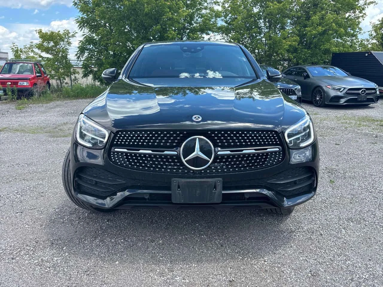 Mercedes-Benz GLC 300  DISTRONIC / CAMERA / АВТОКРЕДИТ , снимка 6 - Автомобили и джипове - 54942415
