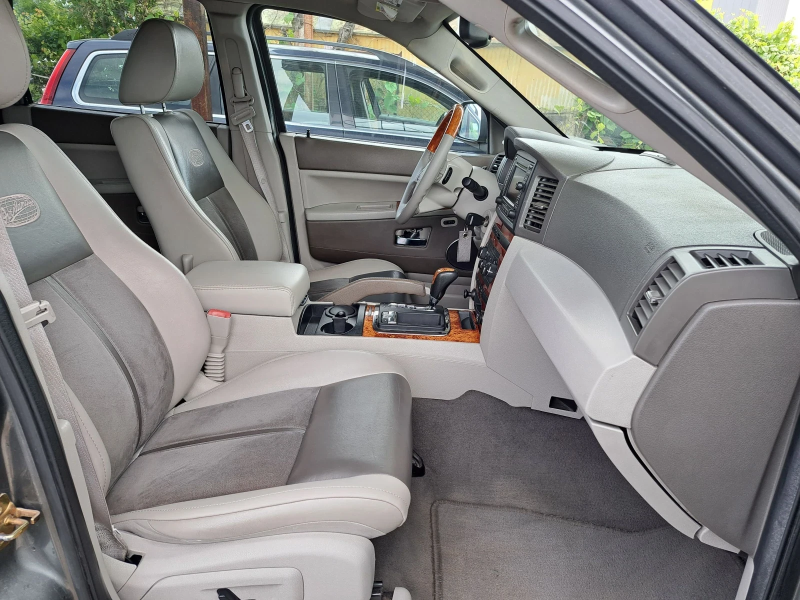 Jeep Grand cherokee 3.0 �� Overland  | Mobile.bg � ����������� 11