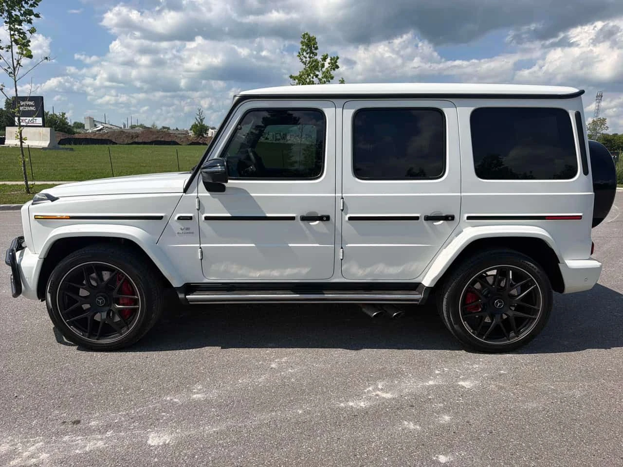 Mercedes-Benz G 63 AMG * CARFAX * ОПЦИЯ ЗА ФИНАНСИРАНЕ, снимка 2 - Автомобили и джипове - 55586549
