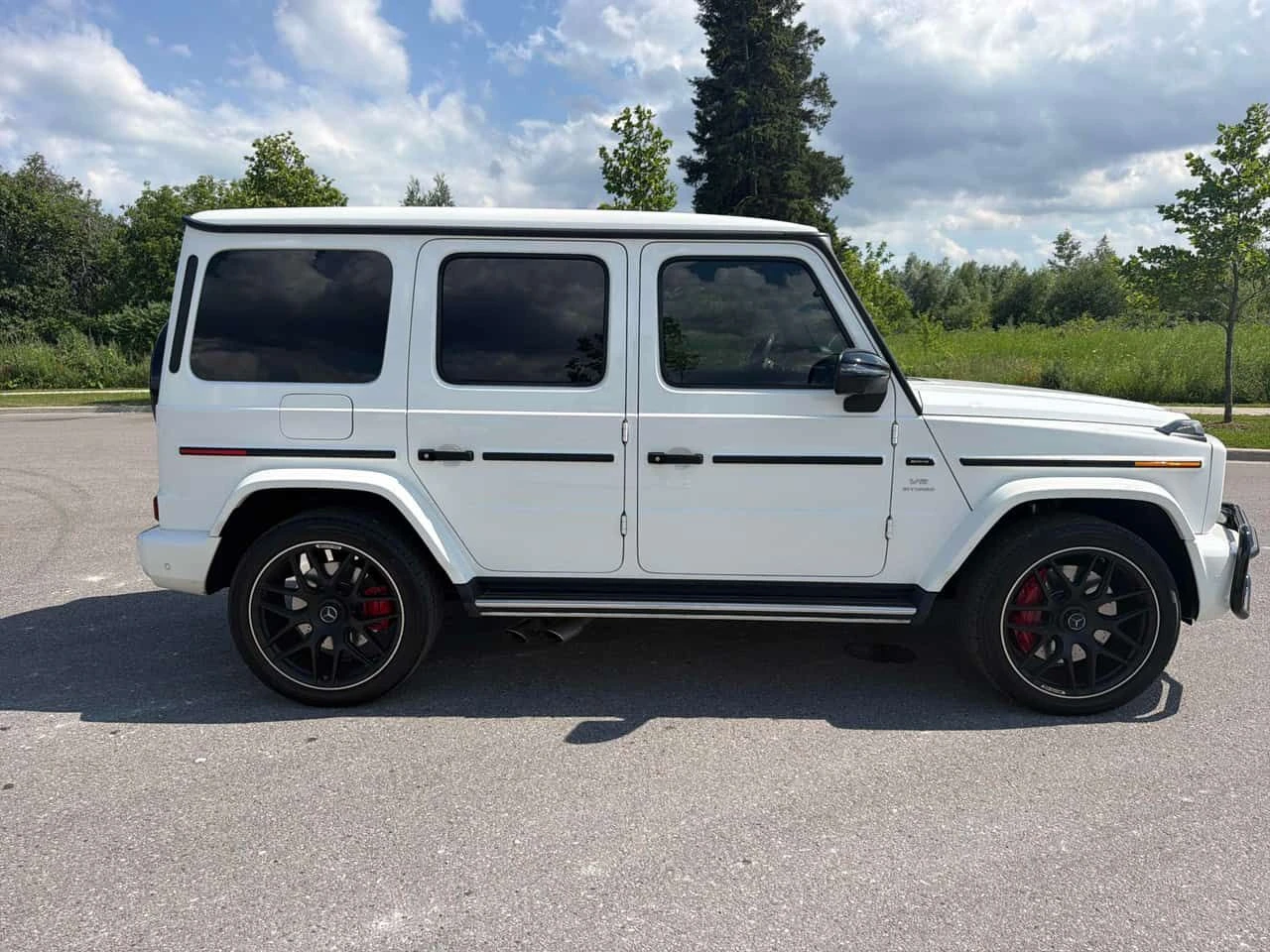 Mercedes-Benz G 63 AMG * CARFAX * ОПЦИЯ ЗА ФИНАНСИРАНЕ, снимка 3 - Автомобили и джипове - 55586549