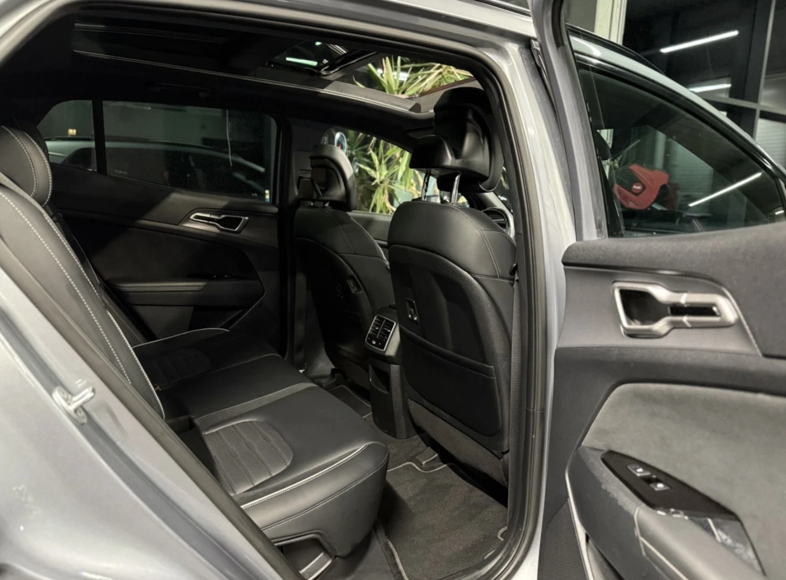 Kia Sportage GT-Line Premium PHEV, снимка 4 - Автомобили и джипове - 55670847