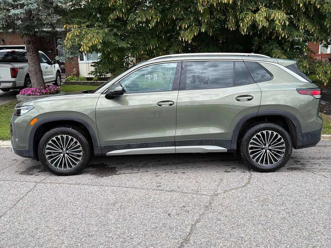 VW Tiguan * Comfortline * CARFAX * ОПЦИЯ ЗА ФИНАНСИРАНЕ, снимка 2 - Автомобили и джипове - 55754458