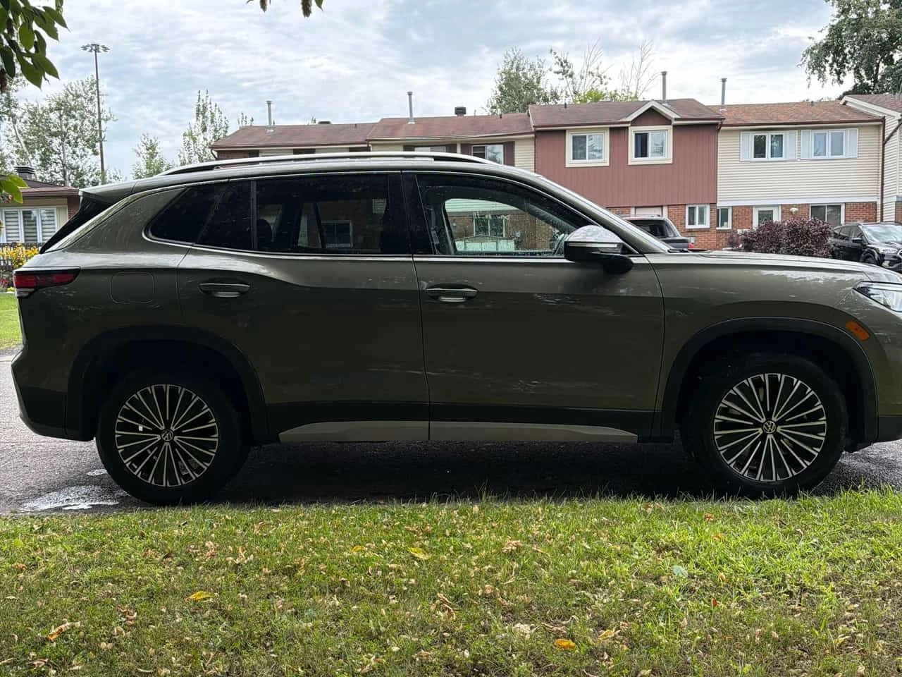 VW Tiguan * Comfortline * CARFAX * ОПЦИЯ ЗА ФИНАНСИРАНЕ, снимка 3 - Автомобили и джипове - 55754458