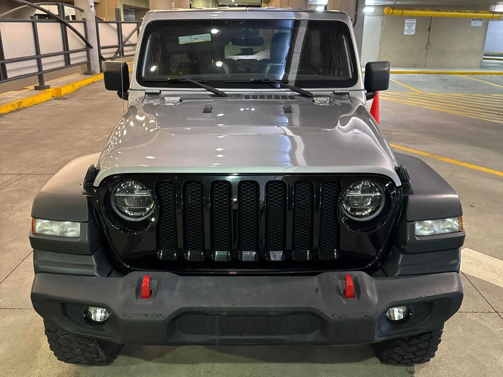 Jeep Wrangler Willys* 4x4* Back cam* , снимка 2 - Автомобили и джипове - 55805221