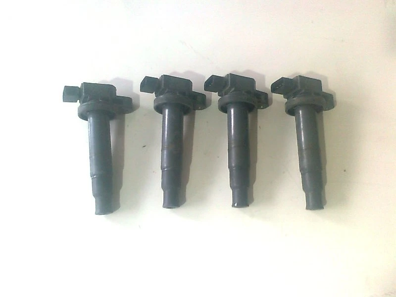 бобина за Тойота Ярис 1.0 vvti 