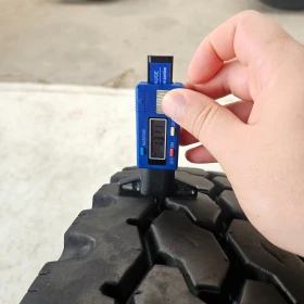 Гуми, снимка 9