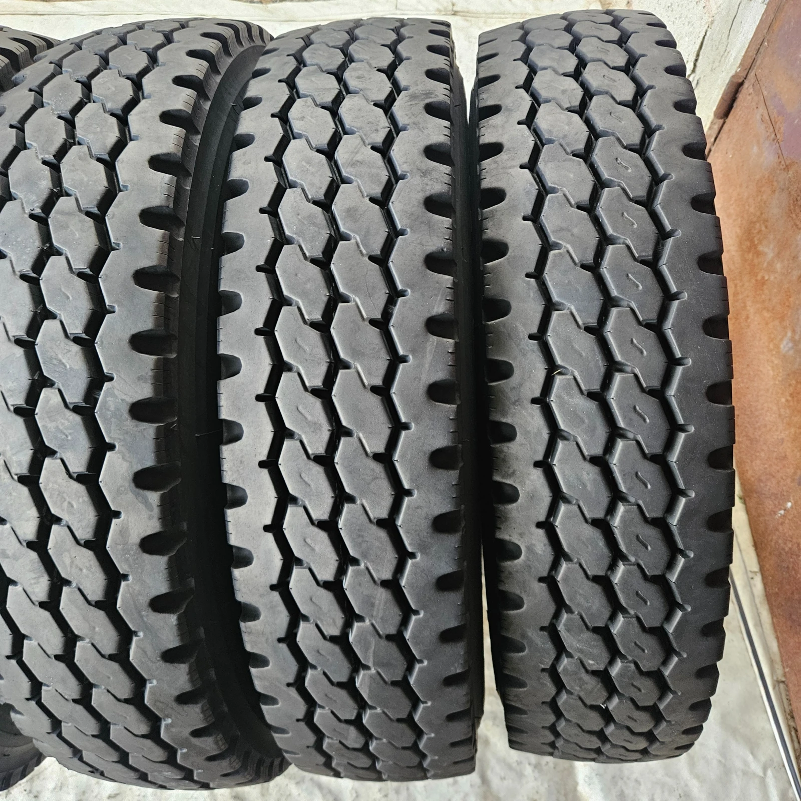  235/80R22.5 | Mobile.bg   7