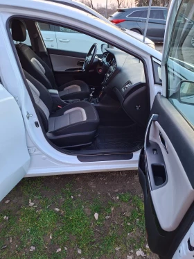 Kia Ceed 1.6crdi, снимка 8
