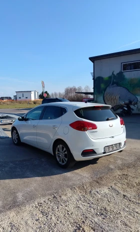 Kia Ceed 1.6crdi, снимка 10