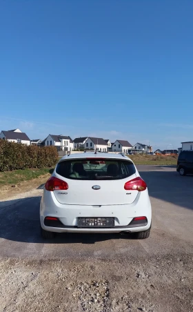 Kia Ceed 1.6crdi, снимка 12