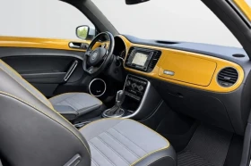 VW Beetle 1.8T Dune Автокредит Цена до България, снимка 13