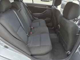 Обява за продажба на Toyota Avensis 2.0D4D 150kc.  ~5 500 лв. - изображение 11
