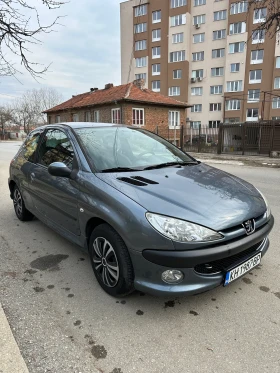     Peugeot 206 1, 4 benzine 