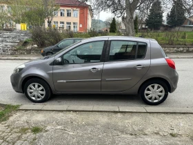 Renault Clio 1.2i GPL* * * 148000* * * km - 2700 € / 5280.74 лв. - 32092155 3