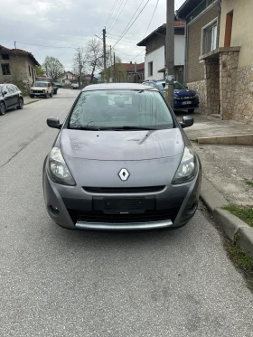 Renault Clio 1.2i GPL* * * 148000* * * km - 2700 € / 5280.74 лв. - 32092155 2