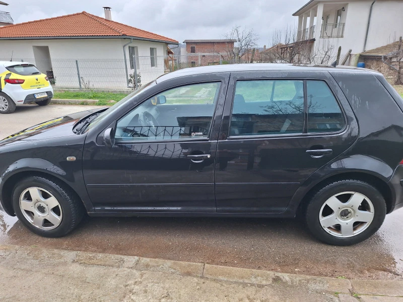 VW Golf, снимка 14 - Автомобили и джипове - 47434379