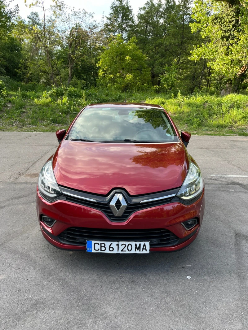 Renault Clio, снимка 1 - Автомобили и джипове - 46604144