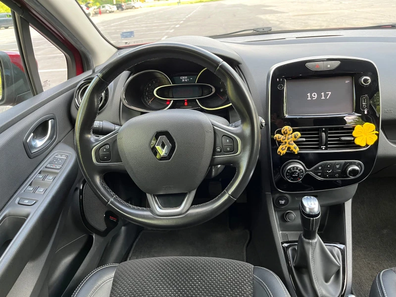 Renault Clio, снимка 10 - Автомобили и джипове - 46604144