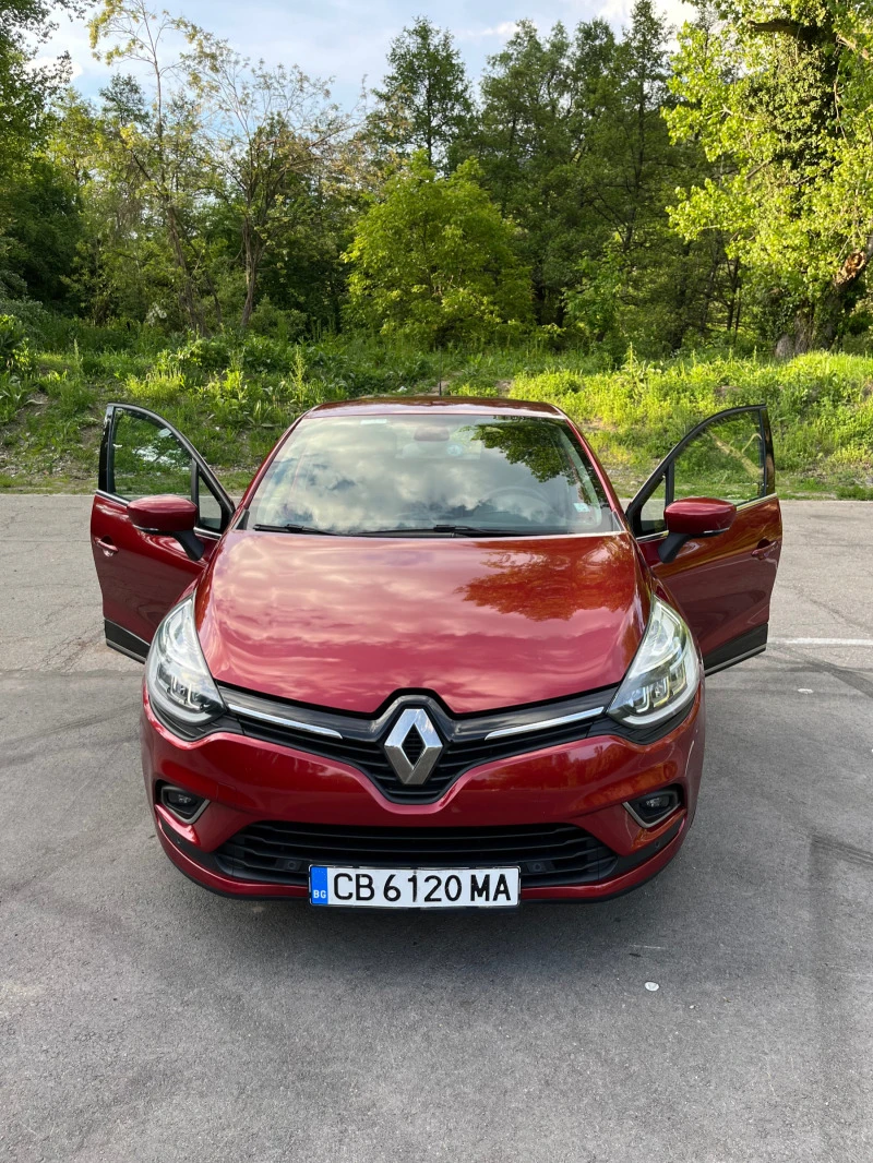 Renault Clio, снимка 2 - Автомобили и джипове - 46604144