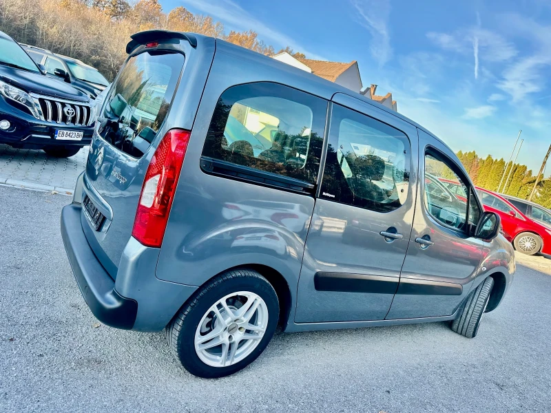 Citroen Berlingo 1.6HDI* REALNI KM* UNIKAT* , снимка 6 - Автомобили и джипове - 48297686