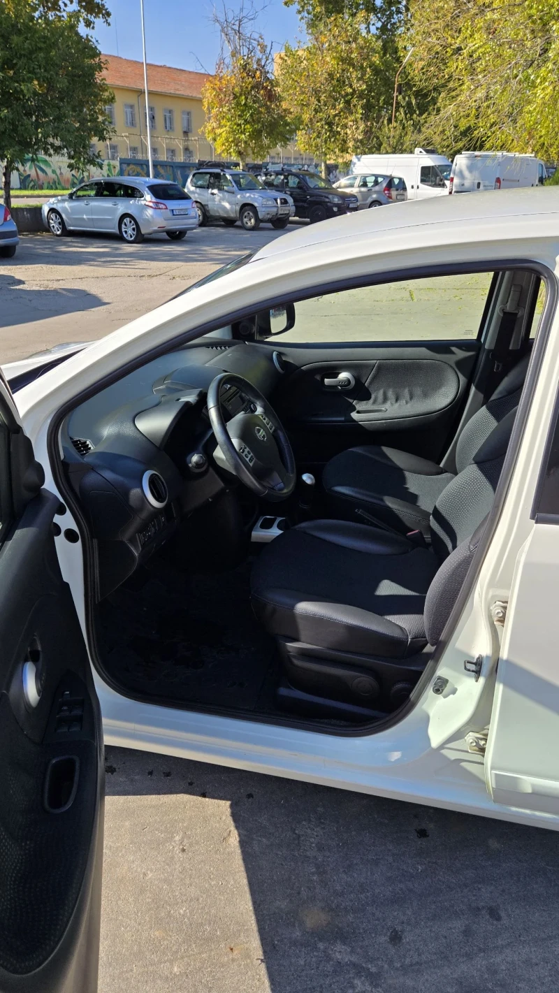Nissan Note 1.4 DCI, снимка 9 - Автомобили и джипове - 51140169