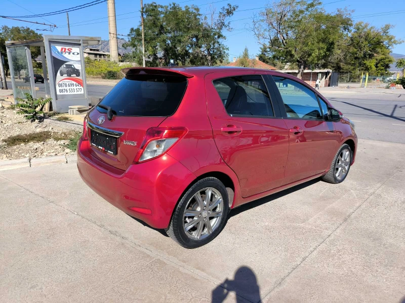 Toyota Yaris 1.3i-6sk-Navi-Kamera-Keyless-Panorama-Euro-5B, снимка 5 - Автомобили и джипове - 51816389