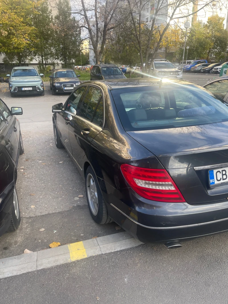 Mercedes-Benz C 250 C250D, снимка 3 - Автомобили и джипове - 52275621