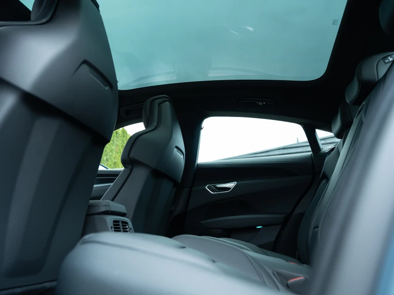 Audi E-Tron GT, снимка 15 - Автомобили и джипове - 52495751