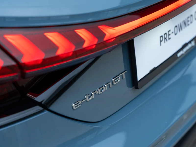 Audi E-Tron GT, снимка 17 - Автомобили и джипове - 52495751
