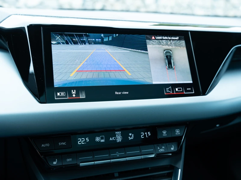 Audi E-Tron GT, снимка 9 - Автомобили и джипове - 52495751