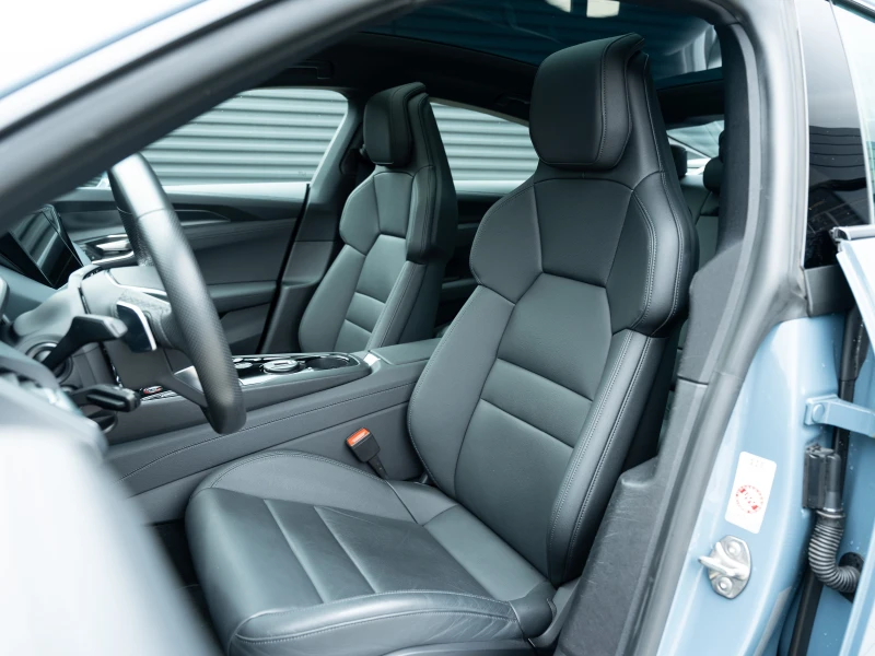 Audi E-Tron GT, снимка 6 - Автомобили и джипове - 52495751