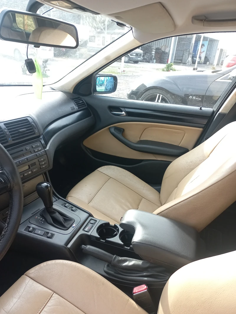 BMW 320 3, 2 Koja, Avtomat, снимка 11 - Автомобили и джипове - 52552078