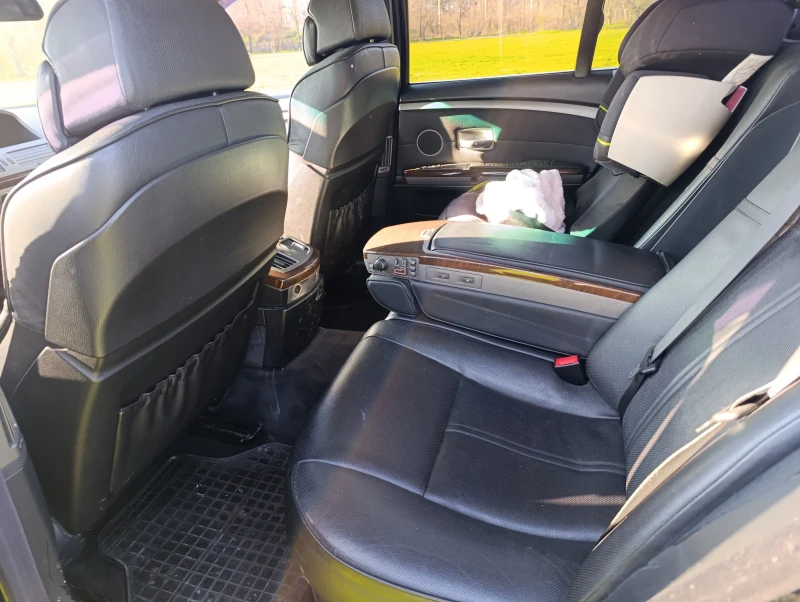 BMW 745 ВСИЧКИ ЕКСТРИ ГАЗ, снимка 10 - Автомобили и джипове - 52790102