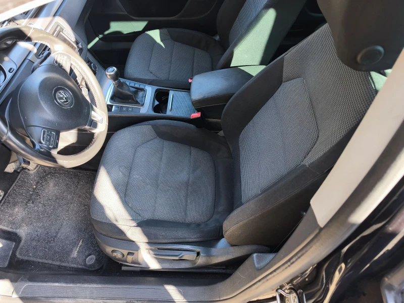 VW Passat B7 2.0 TDI 140кс, снимка 6 - Автомобили и джипове - 52856098