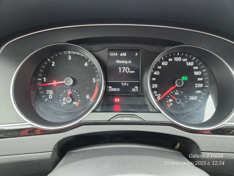 VW Passat 2.0 TDI BLUEMOTION 150к.с. B8, снимка 8 - Автомобили и джипове - 52858128