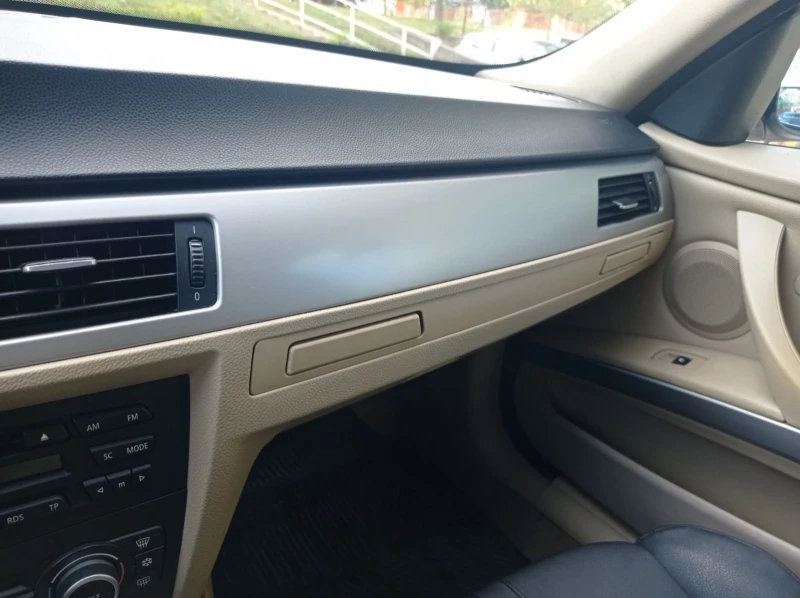 BMW 320, снимка 10 - Автомобили и джипове - 52903441