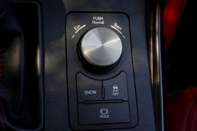 Lexus IS 300 * CARFAX /F SPORT/PANO/LANE ASSIST, снимка 11 - Автомобили и джипове - 53271289