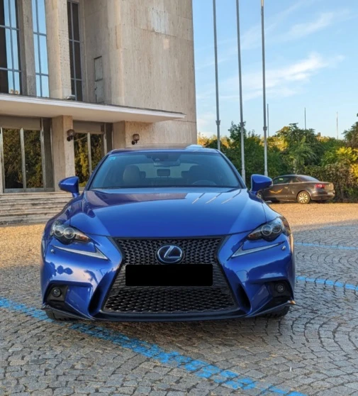 Lexus IS 250 F Sport, снимка 2 - Автомобили и джипове - 47267446