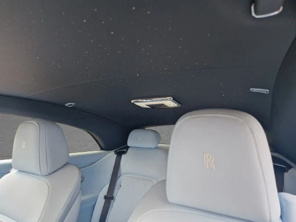 Rolls-Royce Spectre = NEW = Bespoke Interior Гаранция - изображение 8