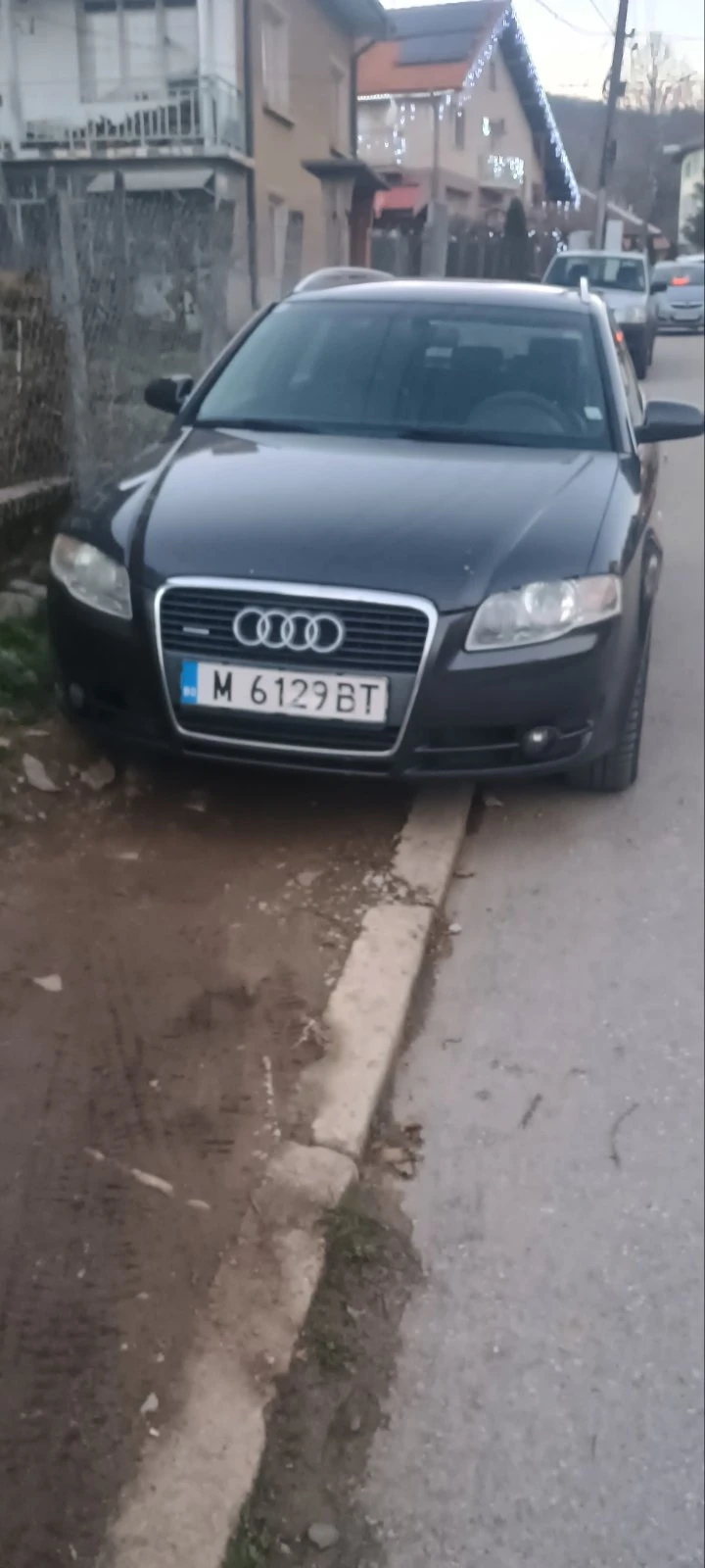 Audi A4 2.0TDI, снимка 8 - Автомобили и джипове - 52756320