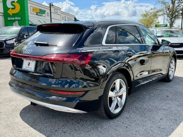 Audi E-Tron Prestige, снимка 4 - Автомобили и джипове - 53829666