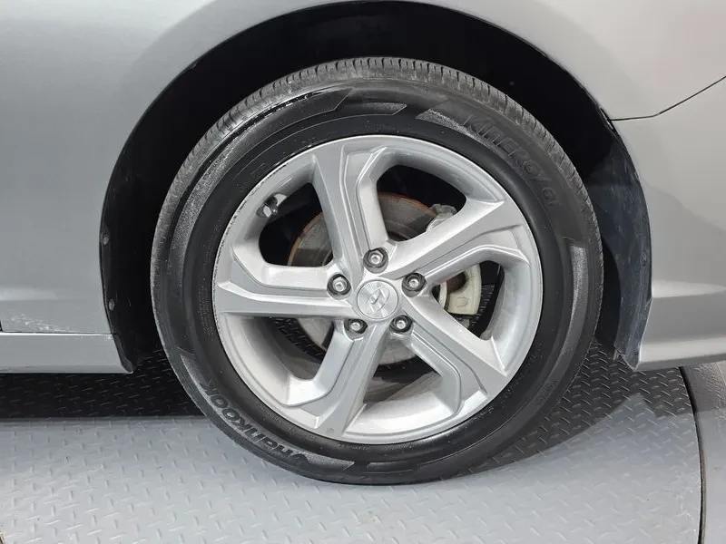 Hyundai Sonata LPG, снимка 5 - Автомобили и джипове - 55558681