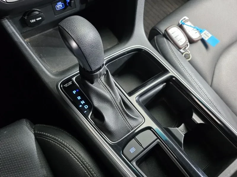 Hyundai Sonata LPG, снимка 9 - Автомобили и джипове - 55558681