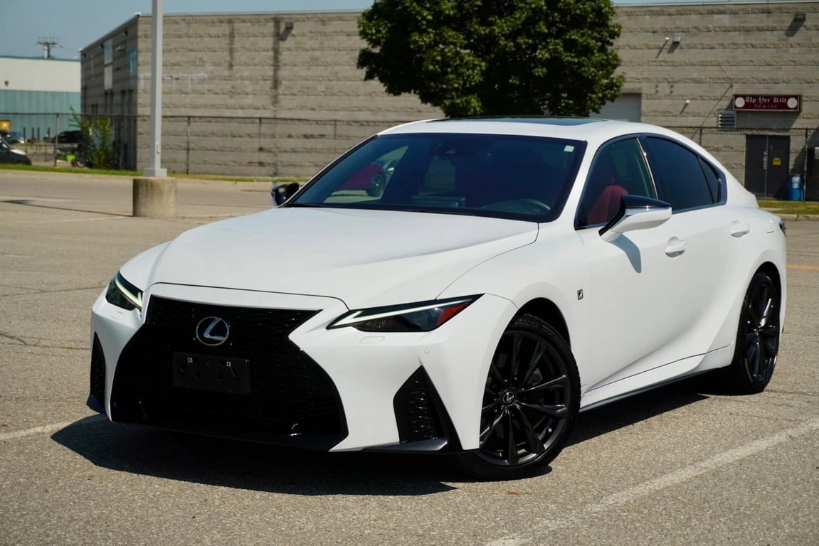 Lexus IS 300 * CARFAX /F SPORT/PANO/LANE ASSIST, снимка 1