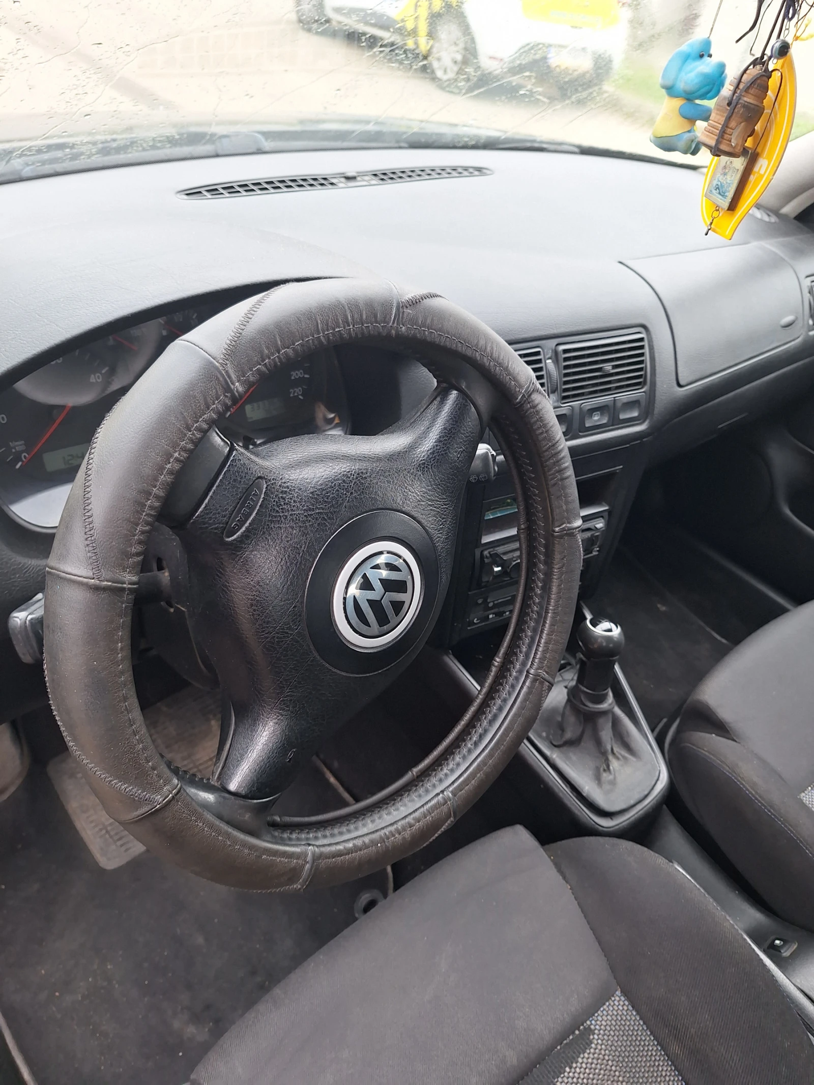 VW Golf  - изображение 7