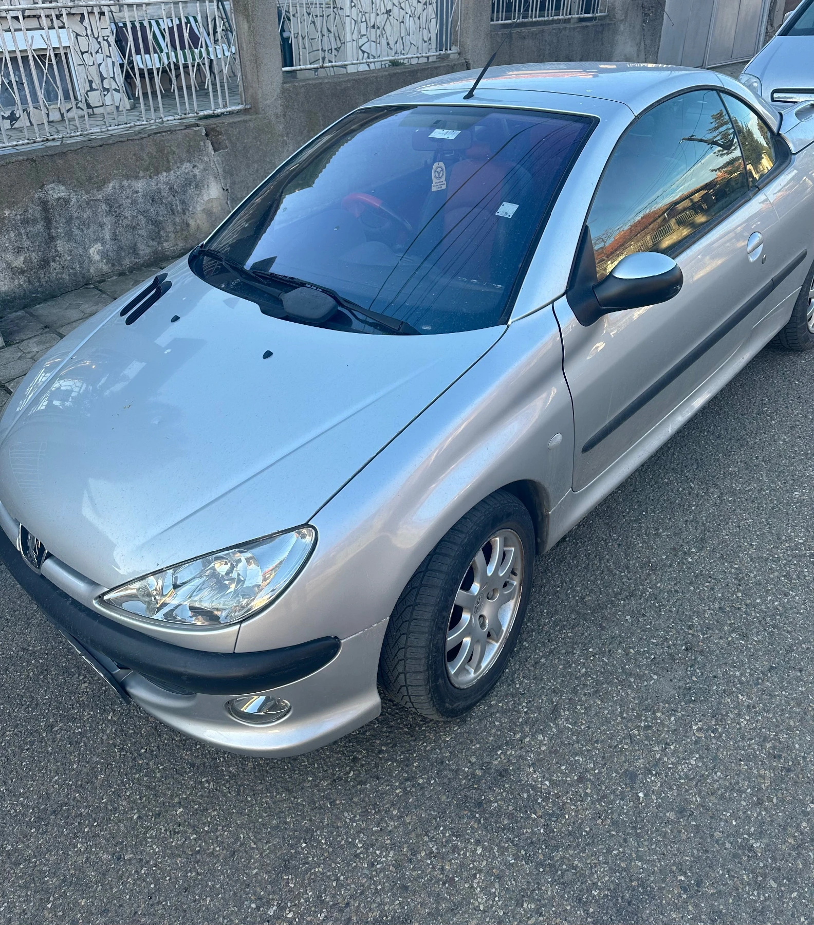 Peugeot 206 Cc - изображение 9