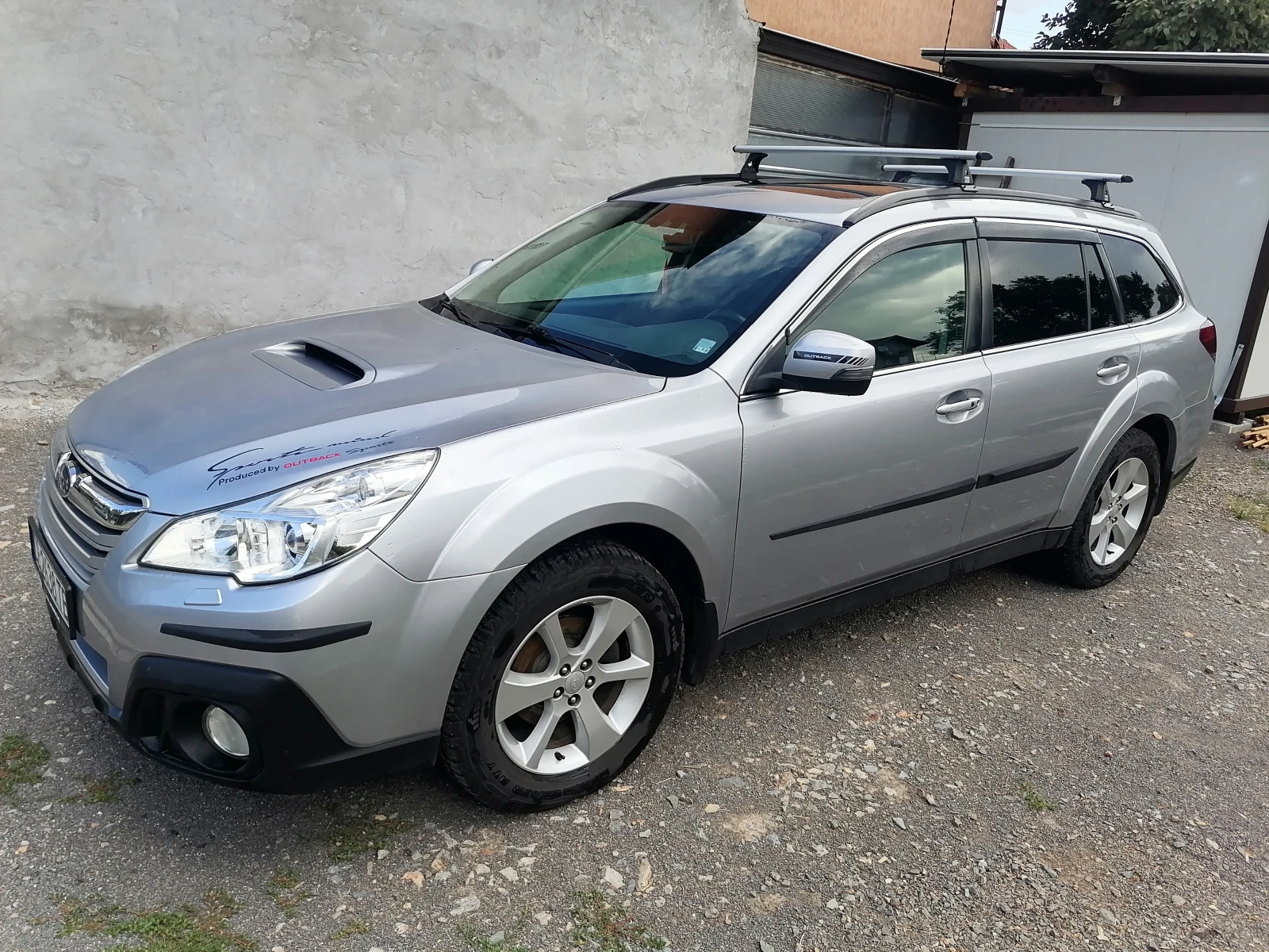 Subaru Outback 2.0d - изображение 3