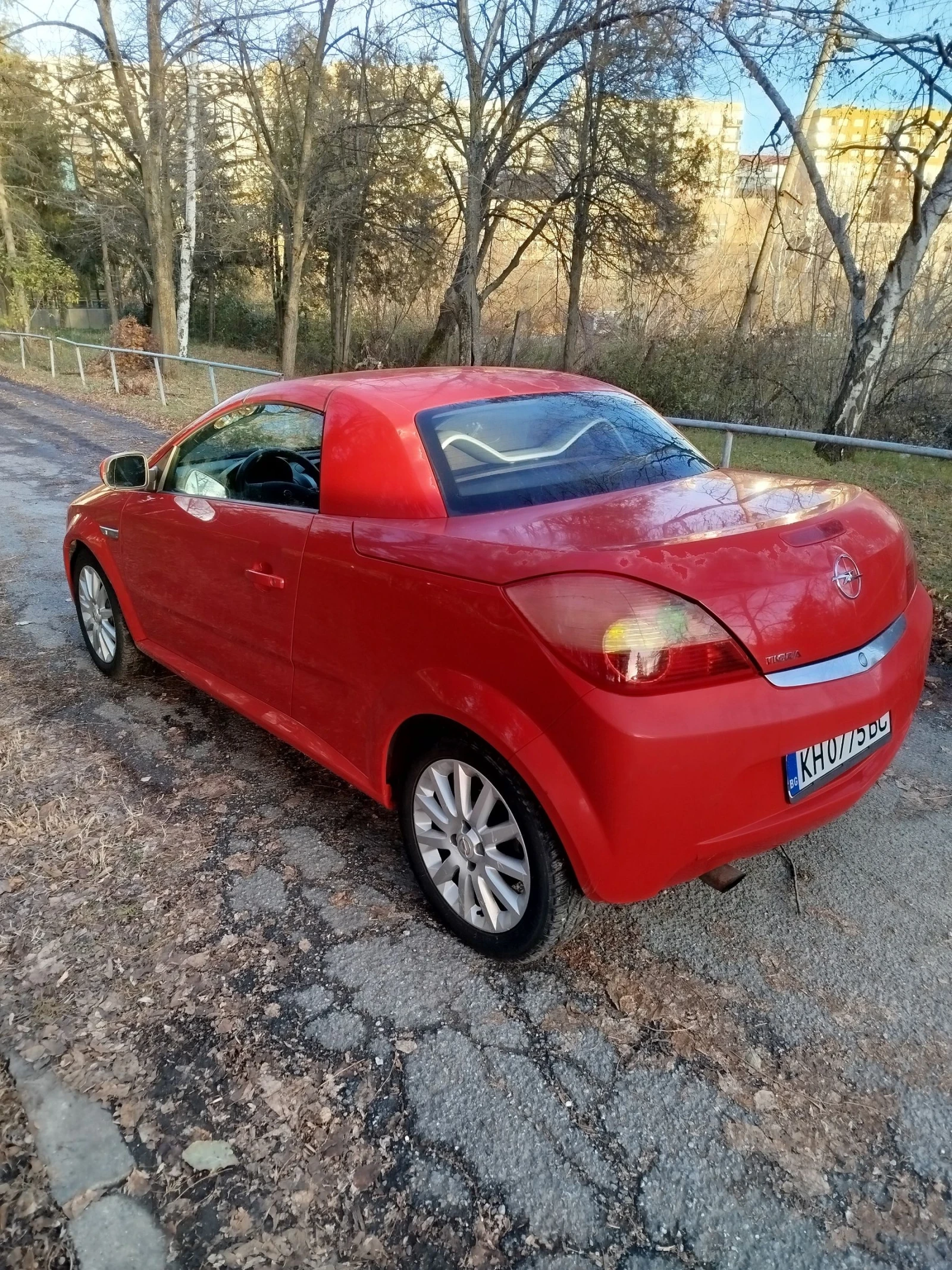 Opel Tigra 1.4 бензин - изображение 2