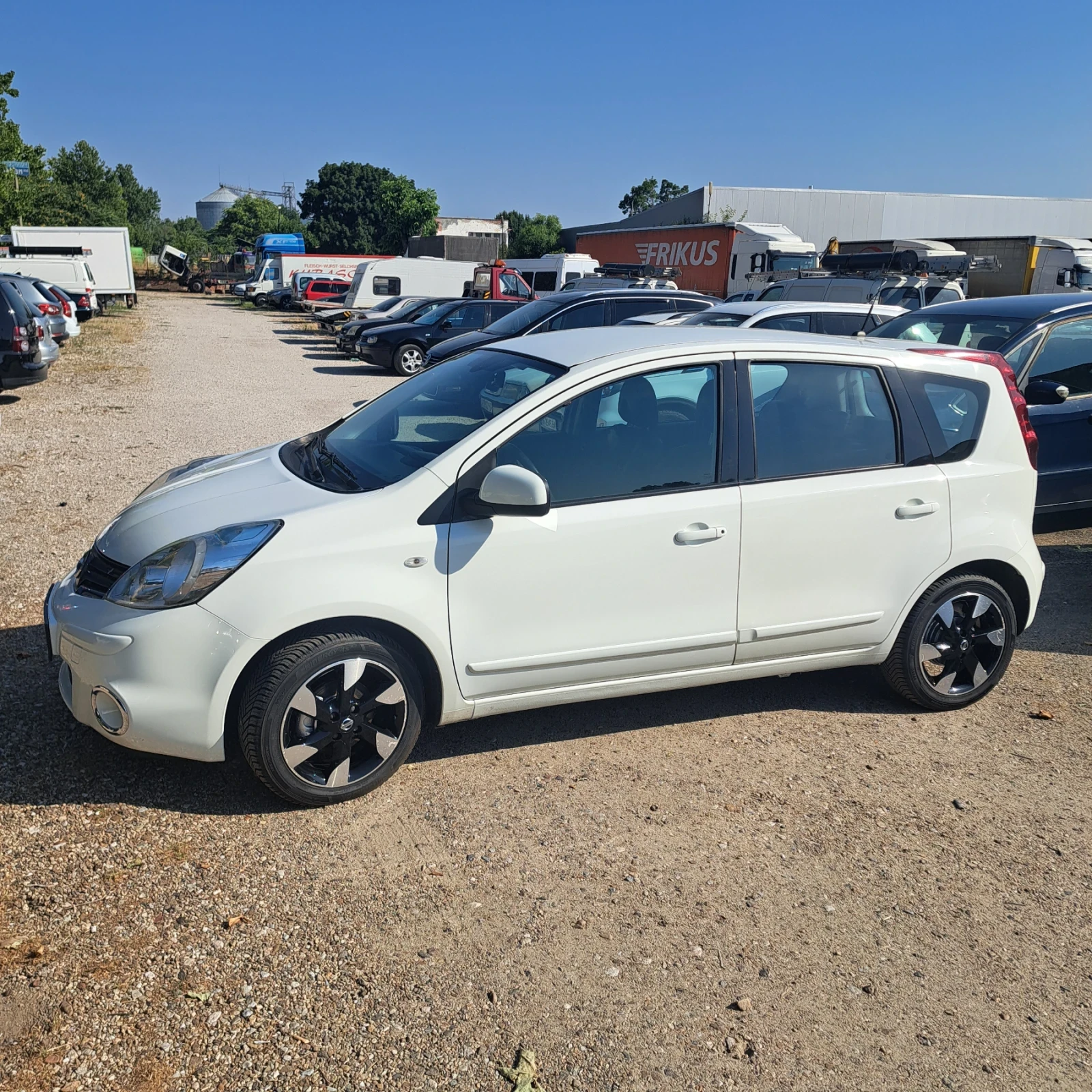 Nissan Note  - изображение 3