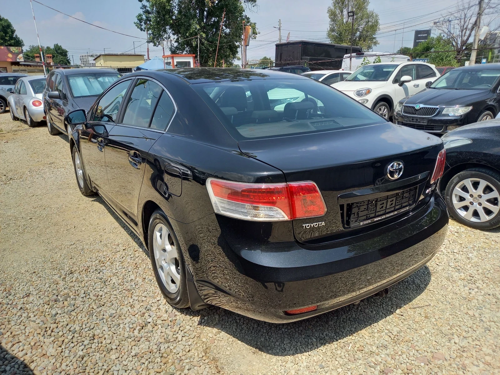 Toyota Avensis КАТО НОВА, 161 Х.КМ, СЕРВИЗНА КНИЖКА, SOL, 1.8 147 - изображение 4